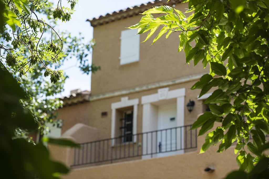 Les Jardins De La Mer Grimaud Exteriör bild